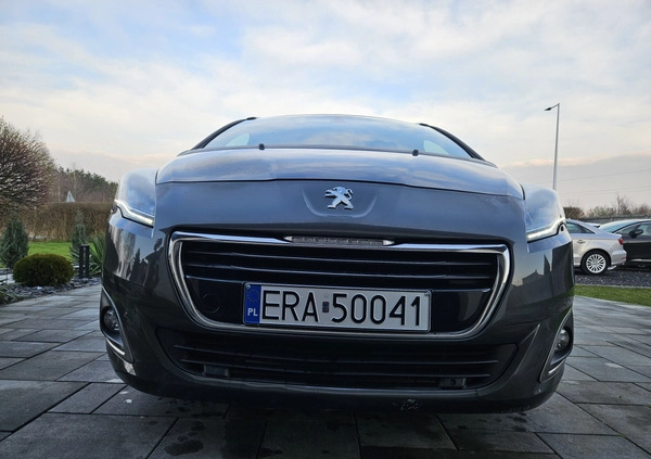 Peugeot 5008 cena 33900 przebieg: 230000, rok produkcji 2017 z Częstochowa małe 232